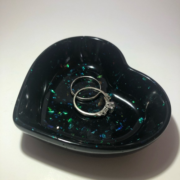 Black & Rainbow Glitter Heart Or Square Ring Dish - Picture 10 of 17